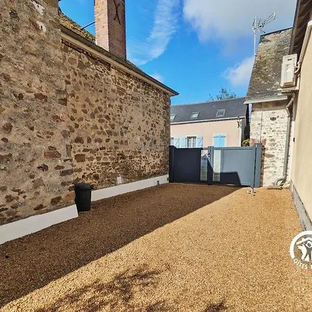 De Charme Avec Observatoire Prive, Jardin Et Activites Nature En Mayenne - Fr-1-600-138 別荘 Origne (Mayenne)
